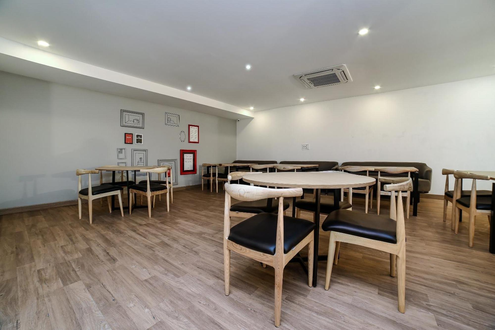 Townhouse Sohna Road 2 Hotel Gurgaon Exterior photo